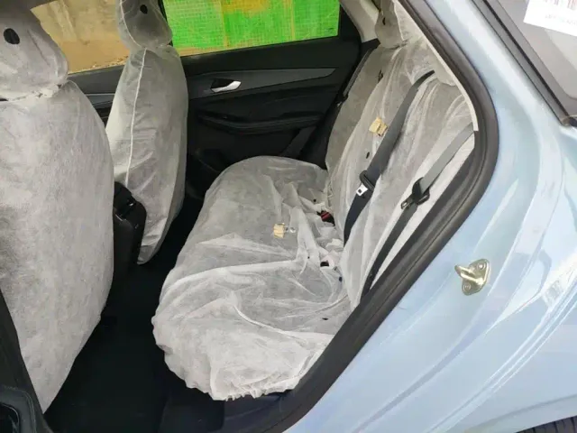 Geely Binrui — Фото автомобиля 12
