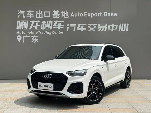 Фотография автомобиля — Audi Q5L