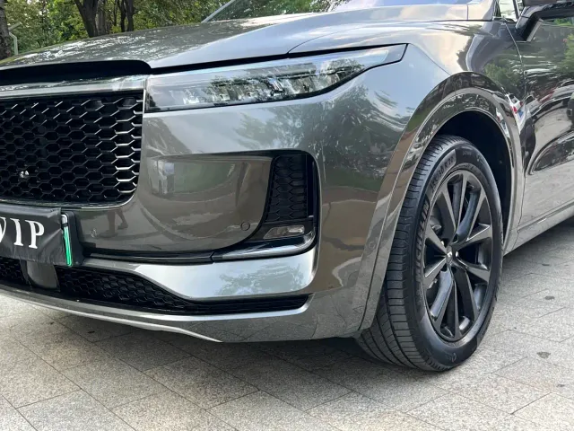 Li Auto ONE — Фото автомобиля 21