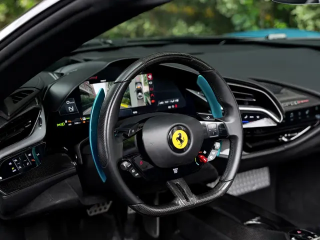 Ferrari SF90 — Фото автомобиля 26