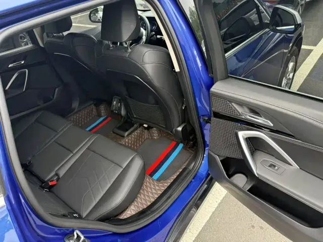 BMW X1 — Фото автомобиля 12