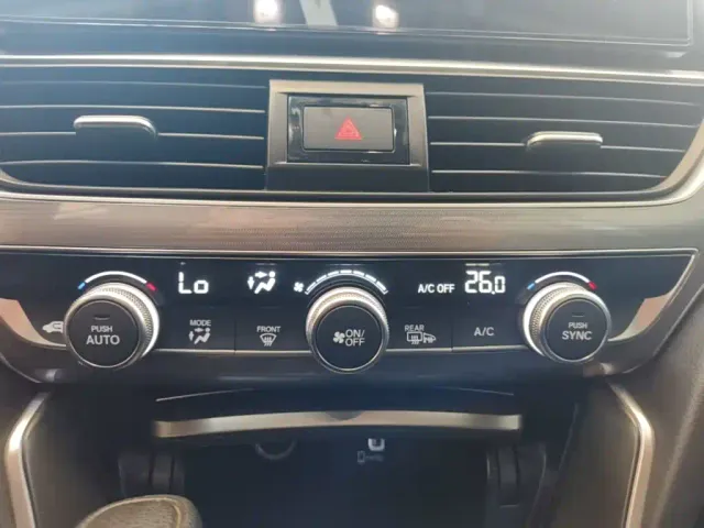 Honda Accord — Фото автомобиля 12