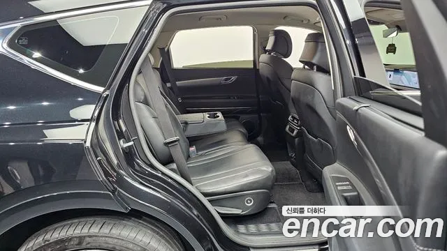 Genesis GV80 — Фото автомобиля 17