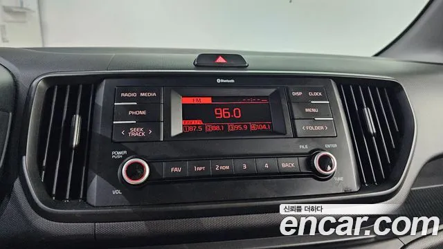 Kia RAY Новый Kia Ray Фургон — Фото автомобиля 14