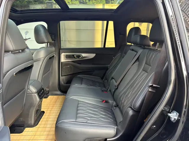 GAC Trumpchi GS8 — Фото автомобиля 13