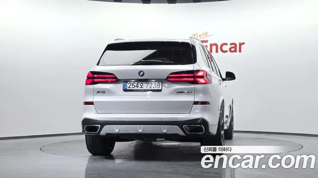 BMW X5 — Фото автомобиля 4