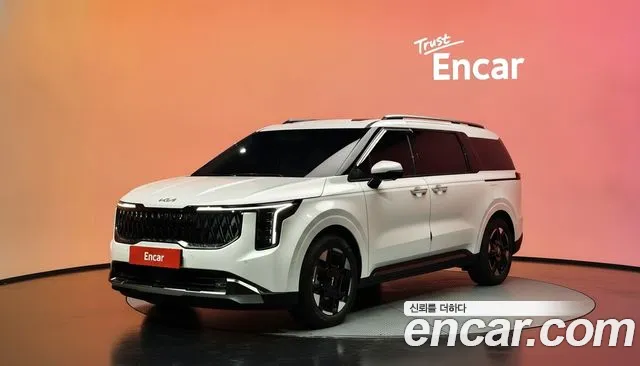 Фотография автомобиля — Kia Carnival 4th Gen