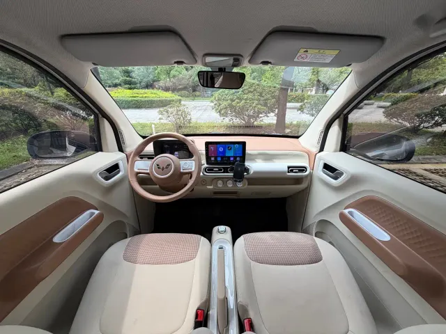 Wuling Hongguang Mini EV — Фото автомобиля 7
