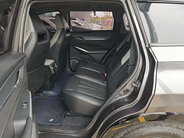 Changan CS75 Plus — Фото автомобиля 16