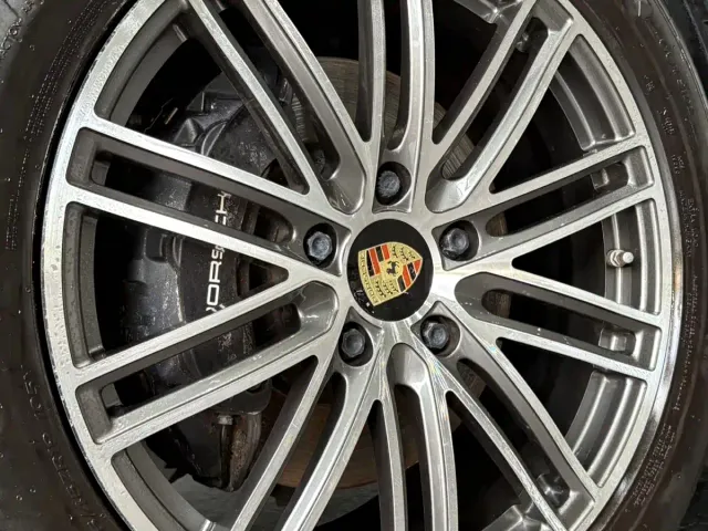 Porsche Panamera — Фото автомобиля 9