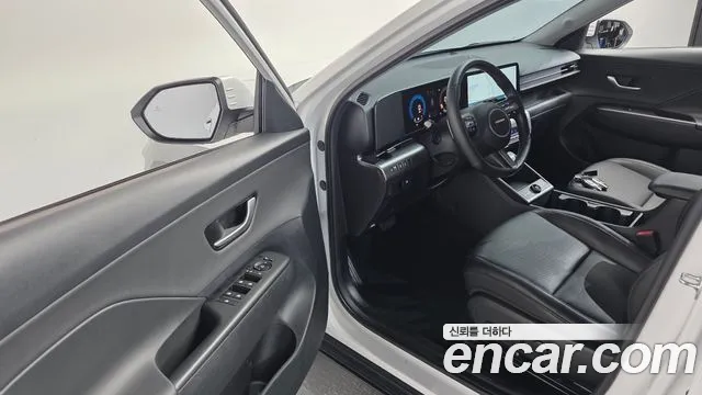 Hyundai Kona Kona (SX2) Бензин 2.0 2WD — Фото автомобиля 11