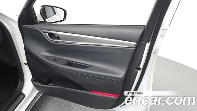 Hyundai Grandeur Grandeur (New) — Фото автомобиля 12