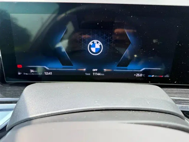 BMW X6 — Фото автомобиля 12