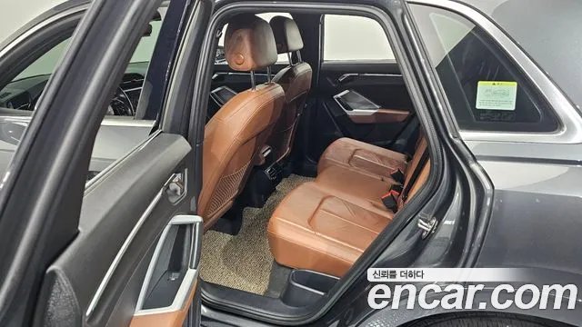 Audi Q3 35 TDI quattro Premium — Фото автомобиля 12