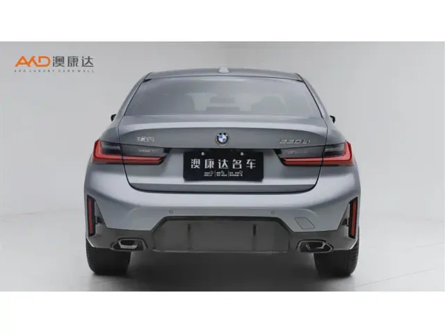 BMW 3 Series — Фото автомобиля 4