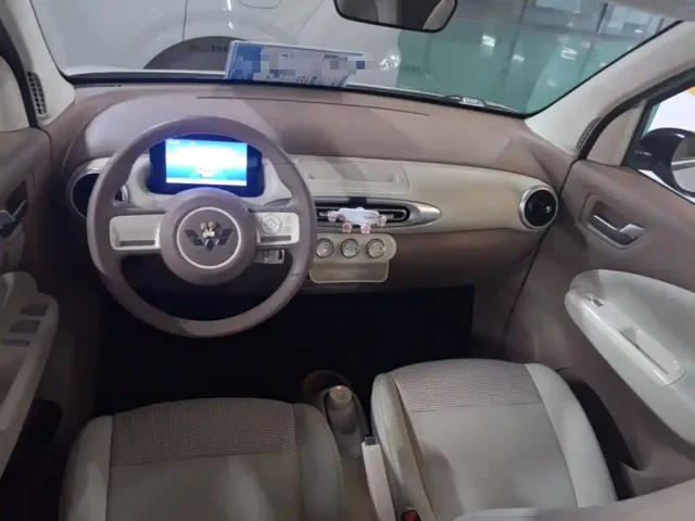 Wuling Hongguang Mini EV — Фото автомобиля 9
