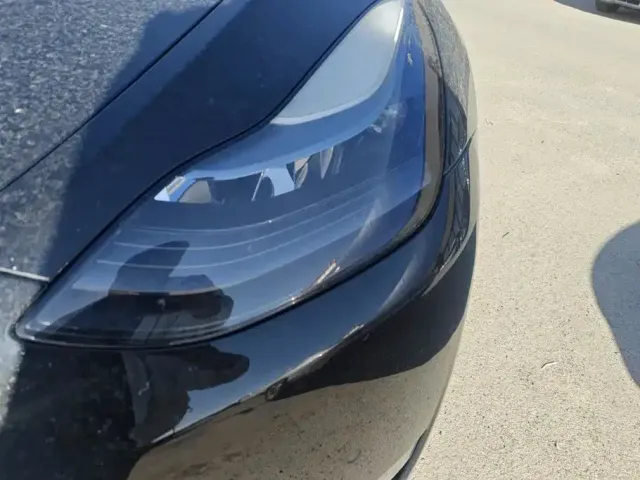 Tesla Model Y — Фото автомобиля 5
