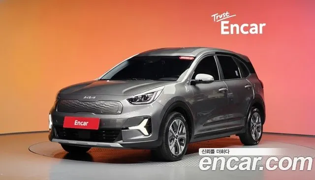 Фотография автомобиля — Kia Niro