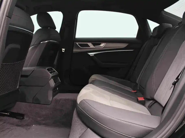 Audi A6L — Фото автомобиля 11