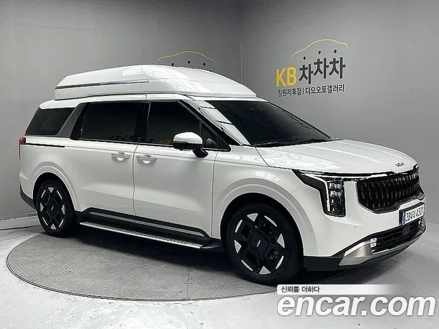 Фотография автомобиля — Kia Carnival Generation 4