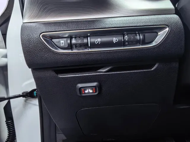 Geely Binyue — Фото автомобиля 11