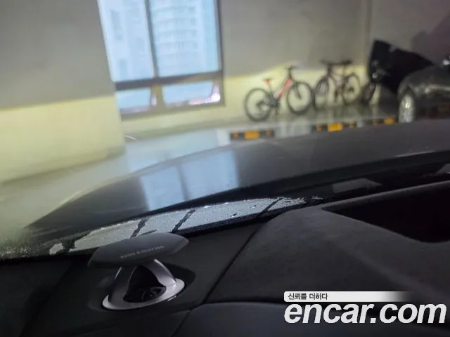 Lamborghini Urus — Фото автомобиля 17