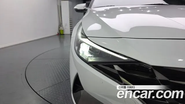Hyundai Avante CN7 — Фото автомобиля 7