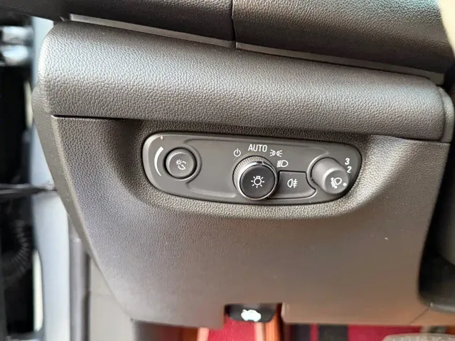 Buick Regal — Фото автомобиля 13