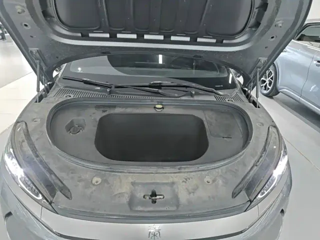 BYD Qin L — Фото автомобиля 19