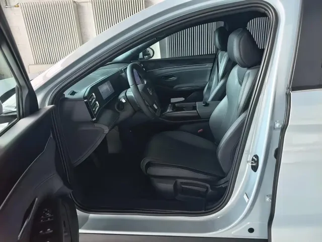 BYD Qin L — Фото автомобиля 9
