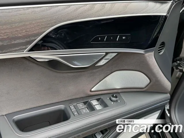 Audi A8 D5 — Фото автомобиля 8