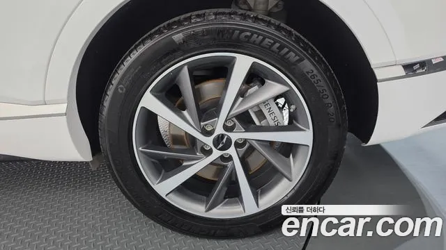 Genesis GV80 — Фото автомобиля 6