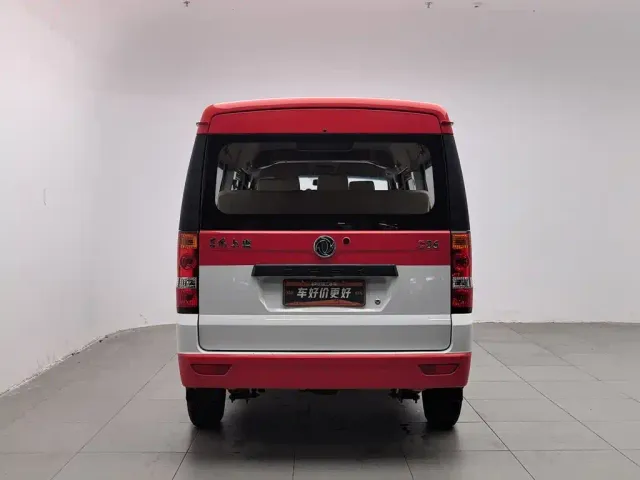 Dongfeng Xiaokang C36 — Фото автомобиля 4