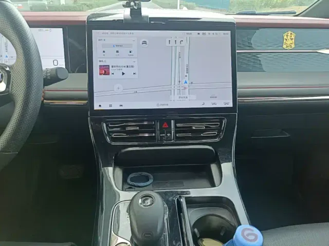 GAC Trumpchi M8 — Фото автомобиля 12