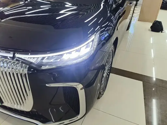 Voyah Auto Voyah Dreamer 2025 PHEV AWD Flagship Kunpeng Edition — Фото автомобиля 23