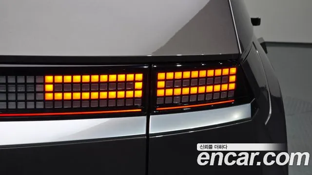Hyundai Ioniq5 Ioniq5 Long Range AWD — Фото автомобиля 19