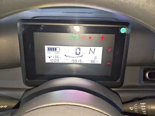 Wuling Zhiguang NEV — Фото автомобиля 11