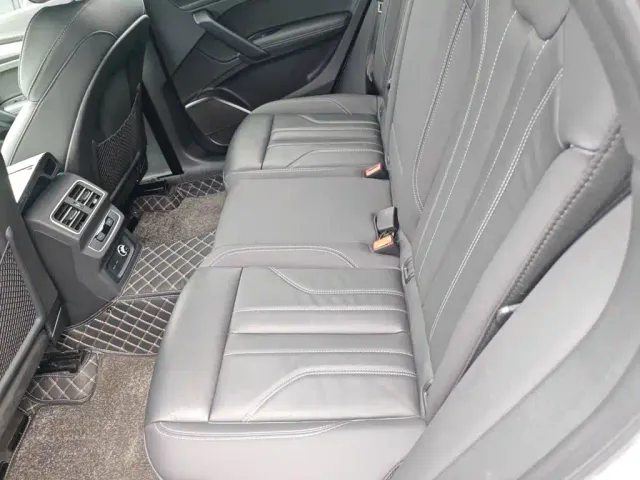 Audi Q5L — Фото автомобиля 16