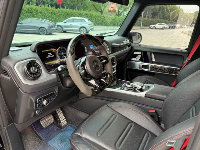 Mercedes-Benz G-Class — Фото автомобиля 10