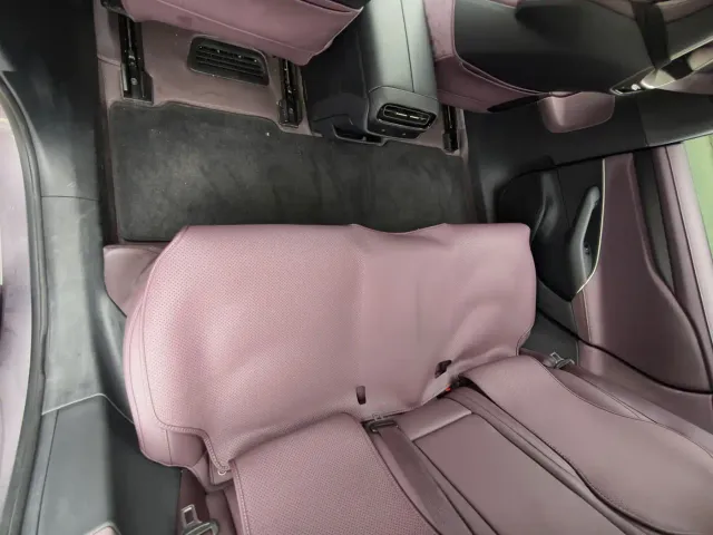Xiaomi SU7 — Фото автомобиля 7