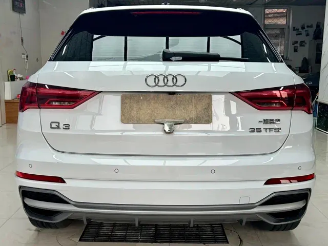 Audi Q3 — Фото автомобиля 5