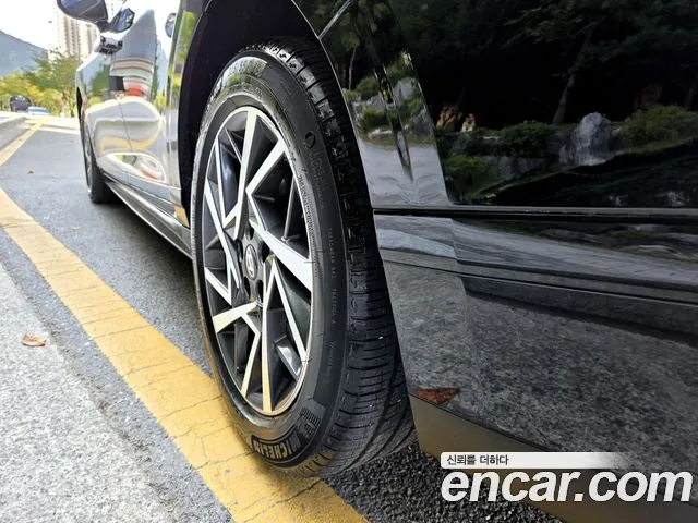 Hyundai Grandeur GN7 — Фото автомобиля 7