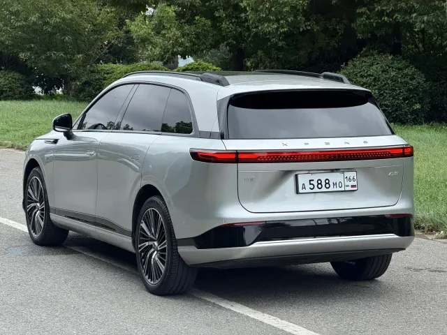 Xpeng G9 — Фото автомобиля 7