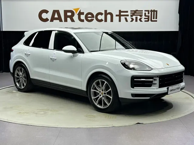 Porsche Cayenne — Фото автомобиля 2