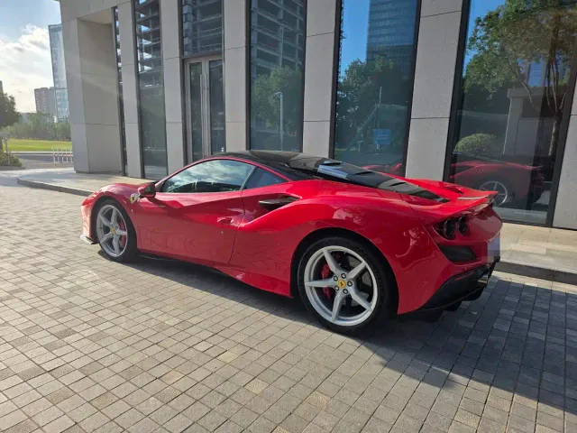 Ferrari F8 — Фото автомобиля 6