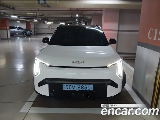 Фотография автомобиля — Kia EV3