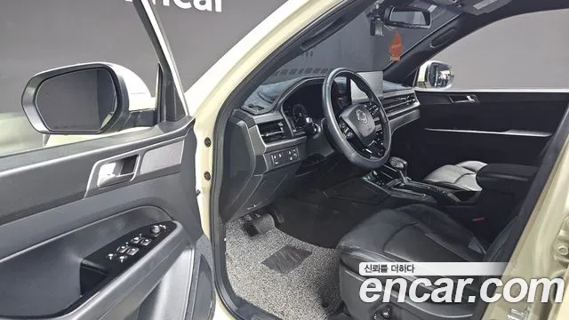 KG_Mobility_Ssangyong Rexton Новый Rexton Sport Дизель 2.2 4WD — Фото автомобиля 11