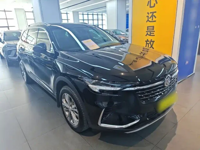 Buick Envision Plus — Фото автомобиля 3