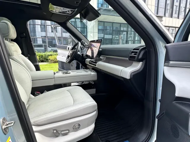 BYD FangChengBao Titanium 7 — Фото автомобиля 7