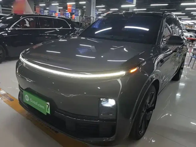 Фотография автомобиля — Li Auto L9